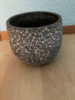 Schöner Übertopf,Blumentopf Ø 18 cm