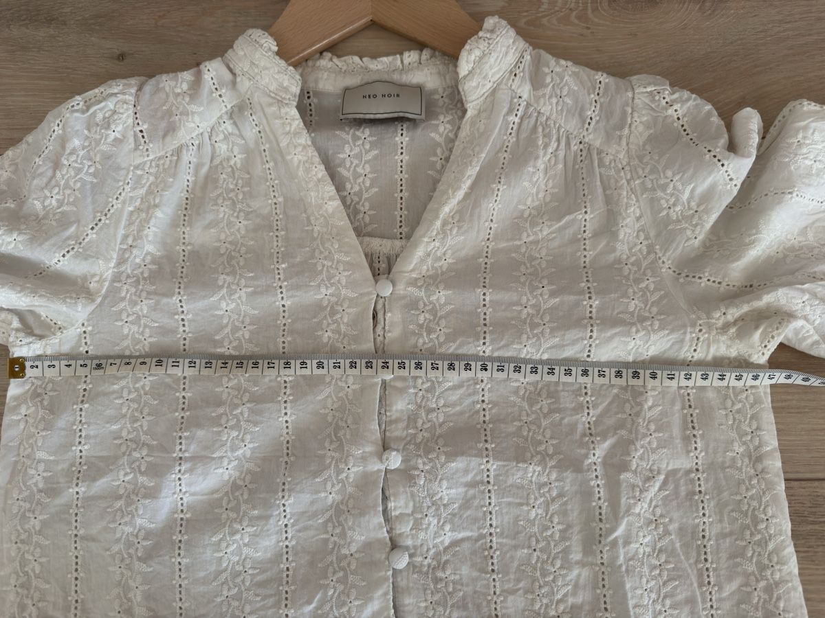 Camicette: Neo Noir Bluse weiss Grösse 36 – Usato da Sarmenstorf venduto da Nathaliie_21 6