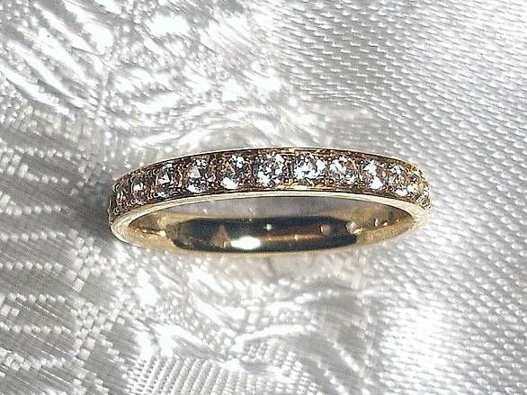 Anelli: Gelbgold 18K. mit Grössenanpassung – Nuovo e nell'imballaggio originale da Zürich venduto da GOS08 2