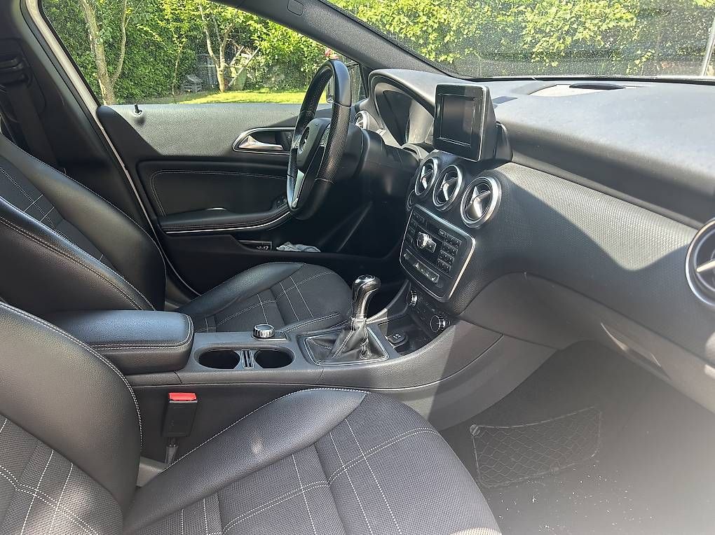Mercedes-Benz Automobili: MERCEDES BENZ A180 BlueEF – Usato da Wangen b. Olten venduto da DDric 3