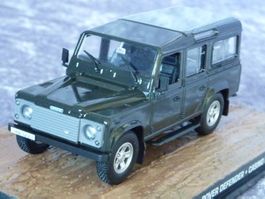 Land Rover Defender James Bond  1:43