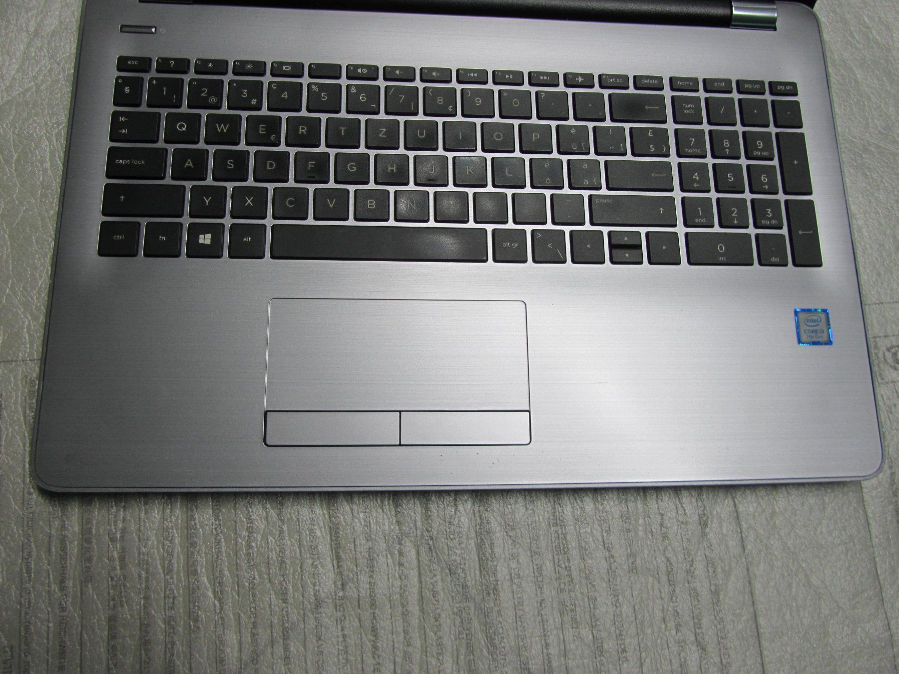 Hewlett Packard Portables: HP 250 G6 Notebook – D'occasion à moosseedorf par RTN10 3