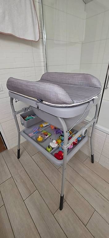 Fasciatoi & Accessori: Babywanne mit Wickeltisch – Usato da Ebmatingen venduto da luk_zy6t