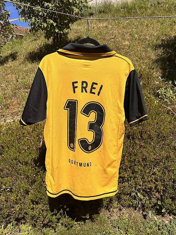 BVB Canottiere & Pantaloni: BVB Trikot  Alex Frei #13  Grösse M – Usato da Dättlikon venduto da Schwiizerli27 1