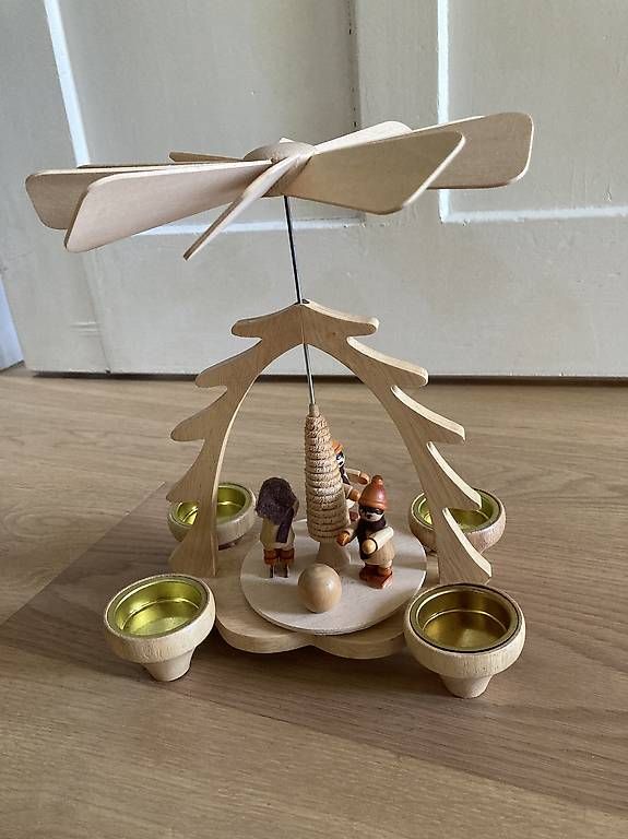 Tutte le decorazioni: Weihnachtspyramide – Usato da Bolligen venduto da abara1 1