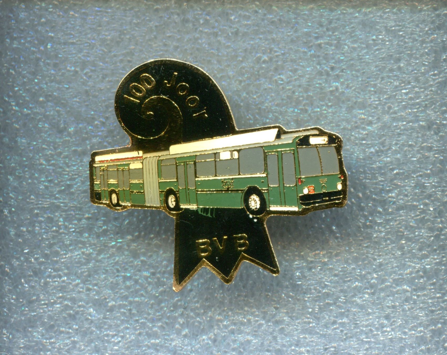 Placchette & Badge: BUS  100 Joor BVB – Usato da Winterthur venduto da Sammleroase