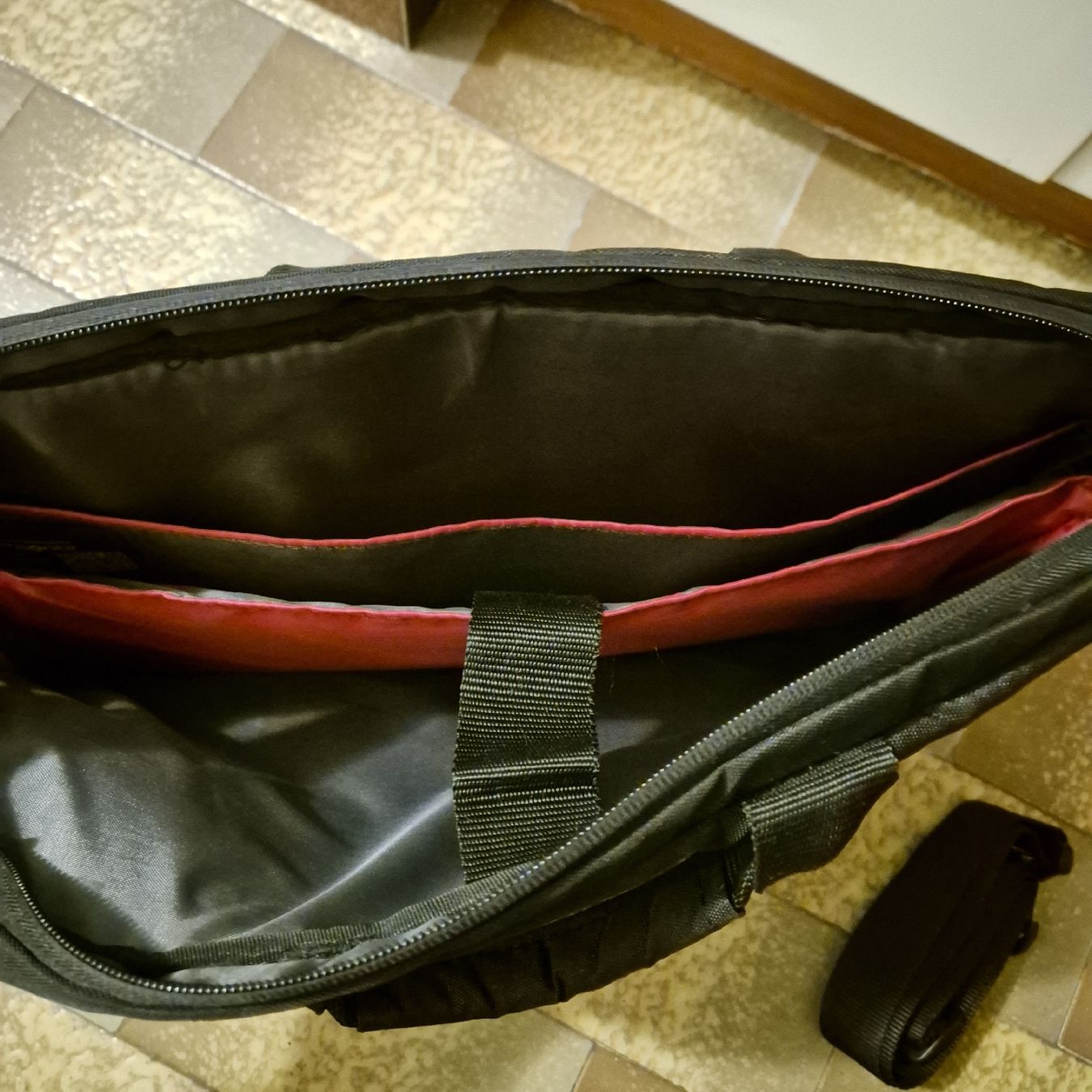 Samsonite Borse: Borsa porta computer Samsonite – Nuovo (secondo la descrizione) da Rancate venduto da sarah357 2