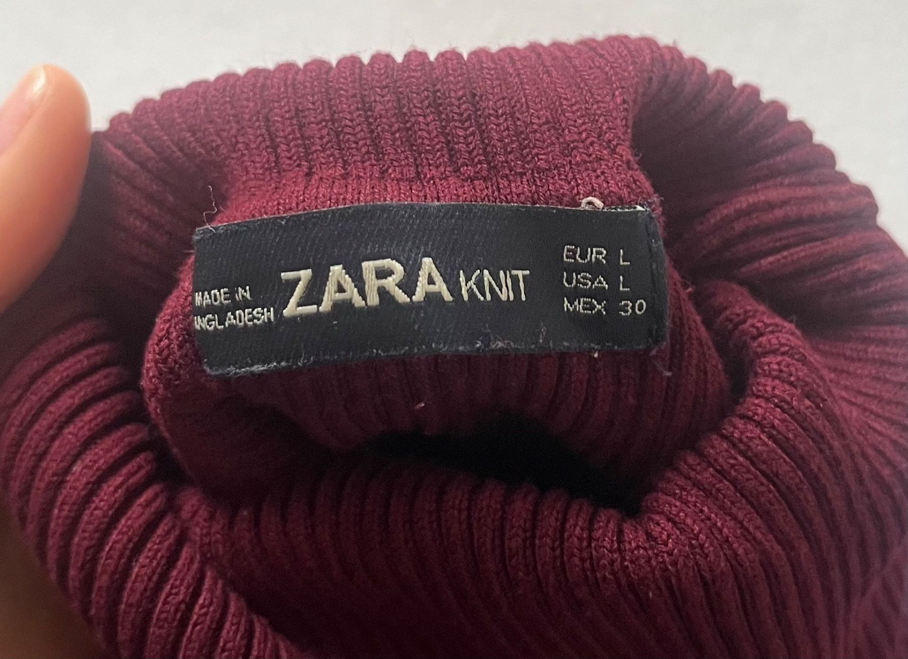 Zara Maglioni & Felpe: Col roulé bordeaux – Usato da Bernex venduto da claraaaa4 2