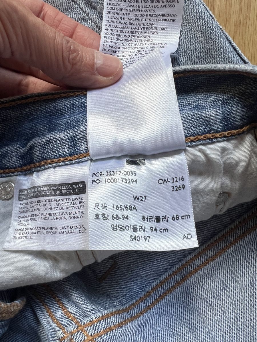 Levi's Jeans: Levis Jeans Shorts, Grösse W27 – Gebraucht aus Uster von Shanti1 2