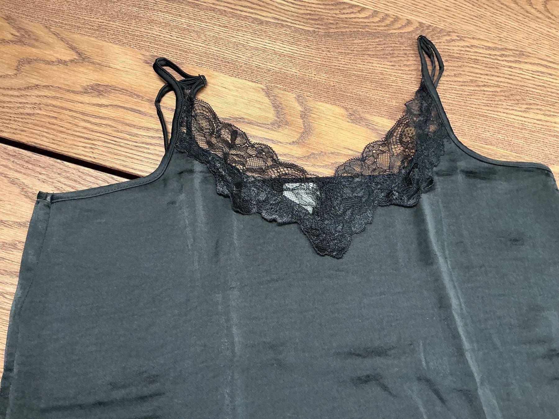 Top: Schickes, schwarzes Sommer Top mit Spitze, Grösse 38 – Nuovo (secondo la descrizione) da Würenlos venduto da Tina48 1