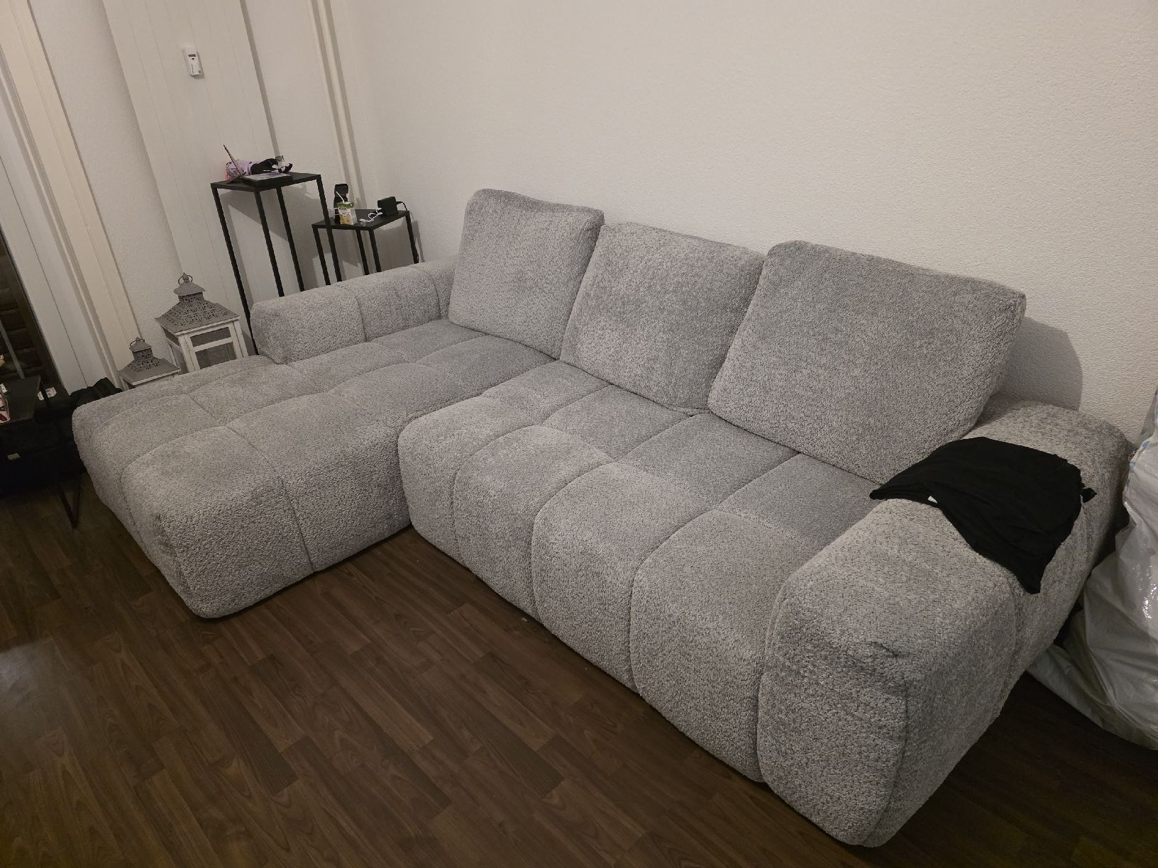 Conforama Sofas: Ecksofa Nexo 1 Monat alt – Neu (gemäss Beschreibung) aus St. Gallen von pmp_w7s7