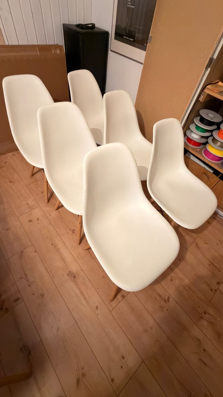 Sedie: Chaises blanches style scandinave - Lot de 4,6,8 ou 12 – Usato da Matran venduto da jcjaton