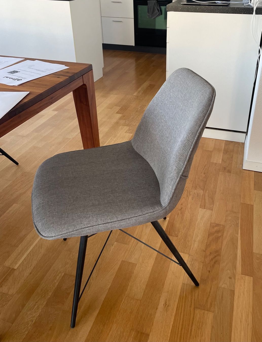 Pfister Sedie: Pfister Esszimmer Stühle – Usato da Adliswil venduto da mg565758 1