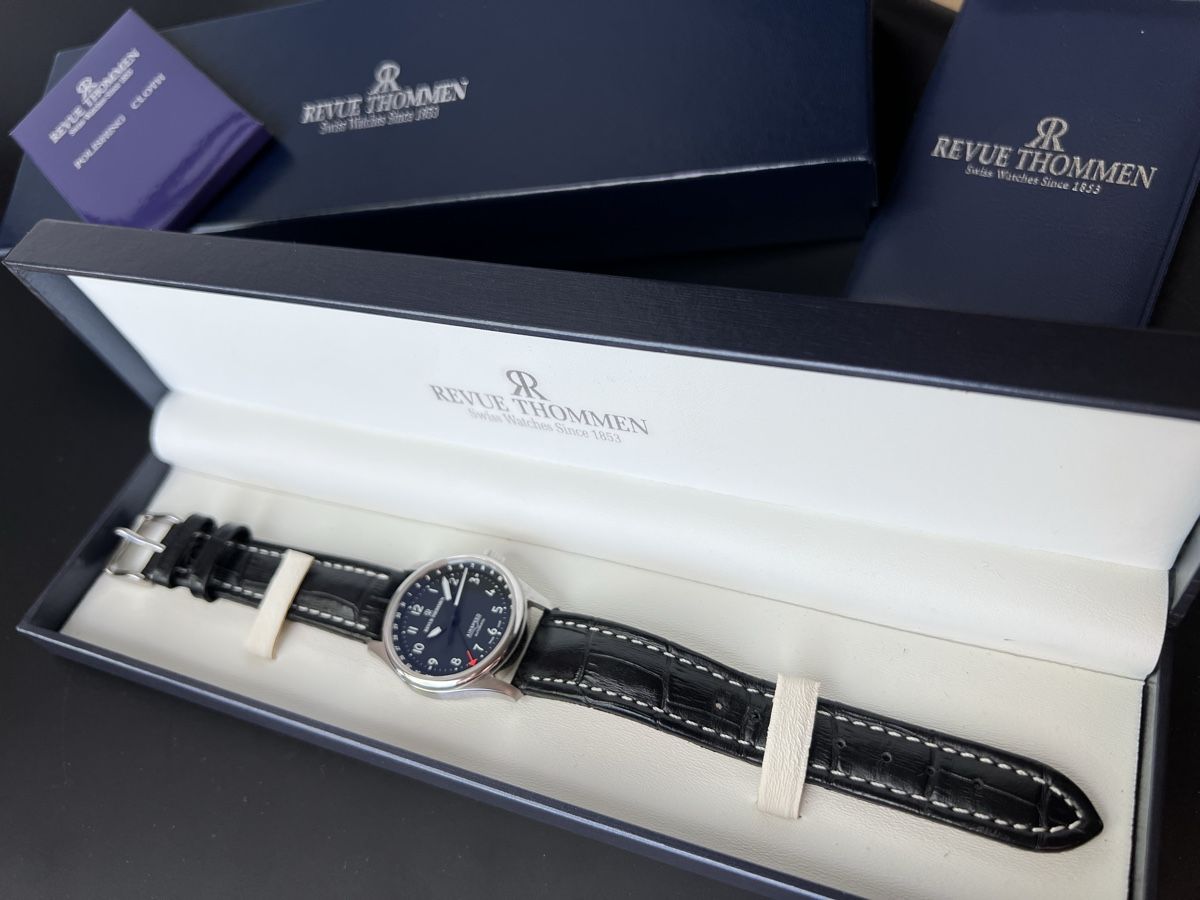 Revue Thommen Orologi: Revue Thommen Airspeed fullset – Usato da Orbe venduto da Watchivore 2