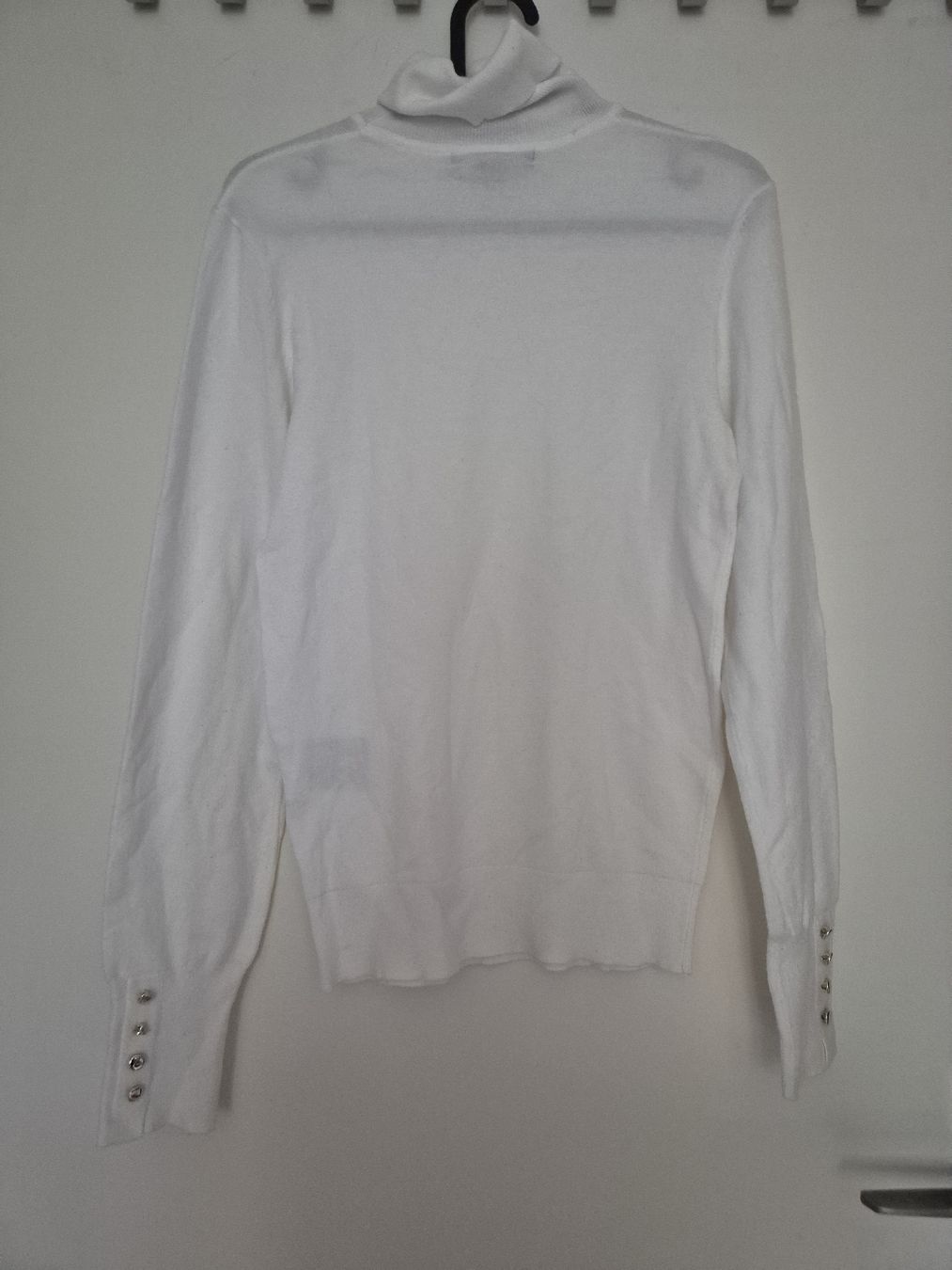 Maglioni & Felpe: Weisser Rollkragenpullover – Nuovo (secondo la descrizione) da Aesch BL venduto da sar_j59l 2