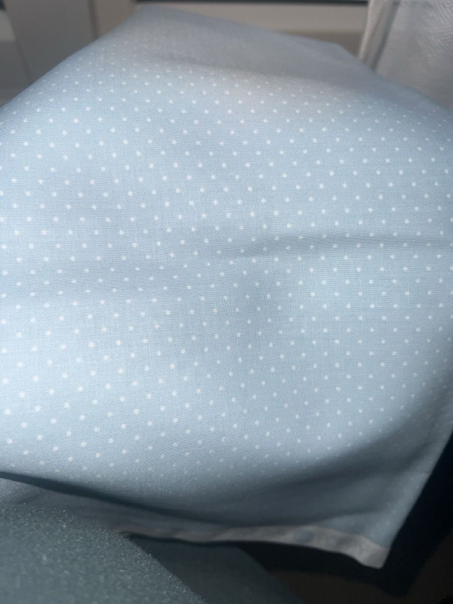Tessuti: Baumwolle Popeline Dots 1 m – Nuovo e nell'imballaggio originale da Unterägeri venduto da angeljusti 1