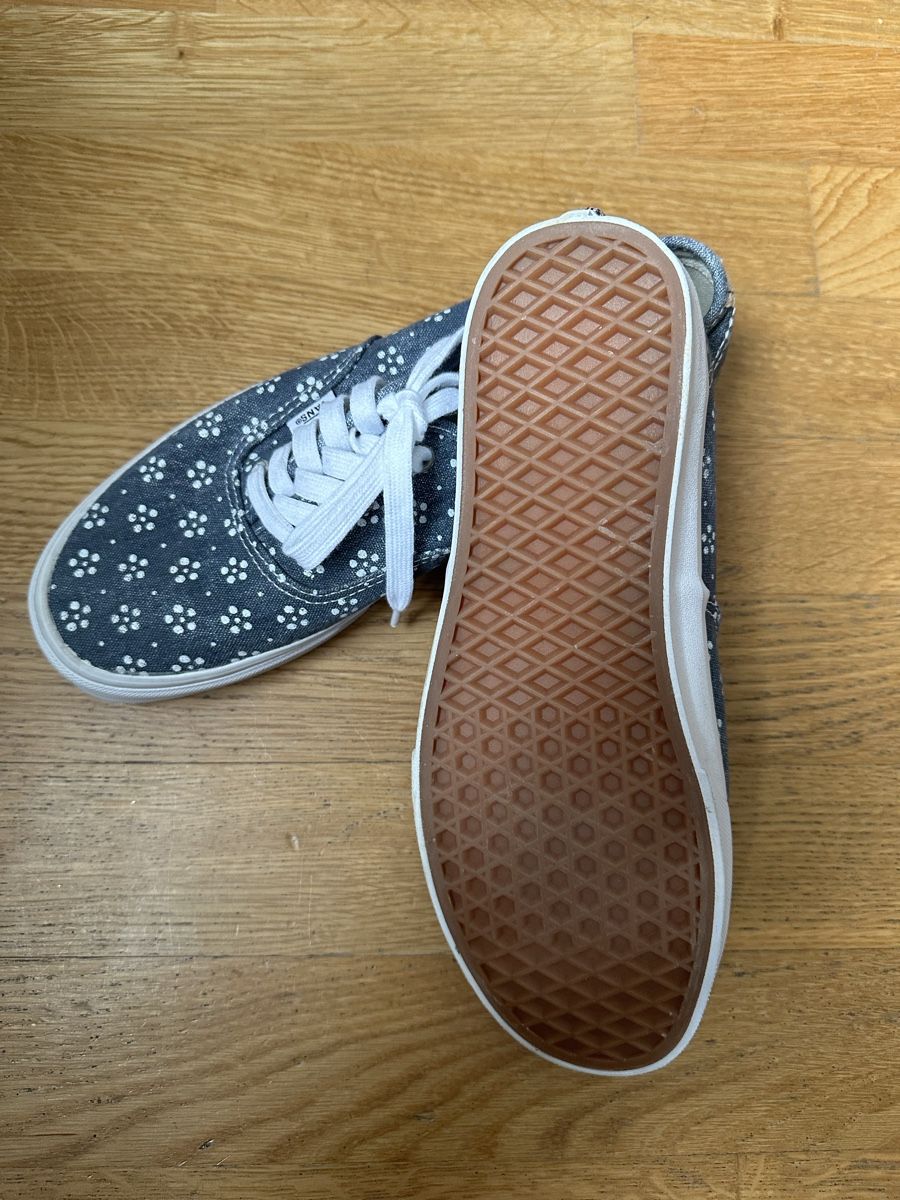 Vans Scarpe da uomo: VANS Sneakers Authentic Gr. 42 Neu – Nuovo (secondo la descrizione) da Affoltern am Albis venduto da Sveta75 3