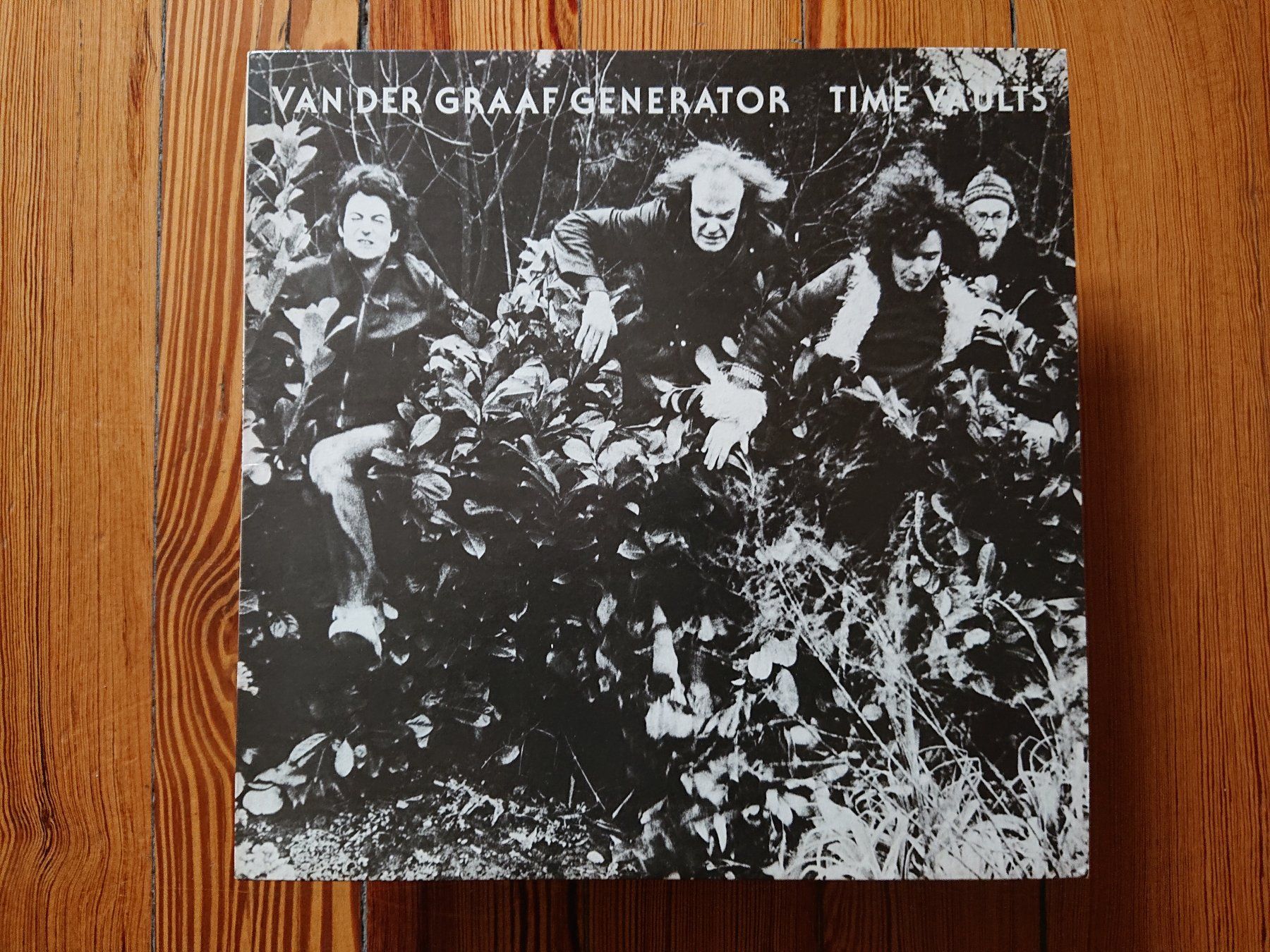 Dischi in vinile: VAN DER GRAAF GENERATOR - Time Vaults (LP, 1985) – Usato da Genève venduto da othhei 1