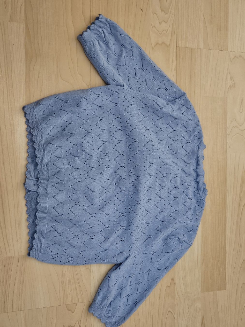 Vestes: Strickjacke Zara hellblau Grösse S neuwertig – D'occasion à Jonen par Airspeed