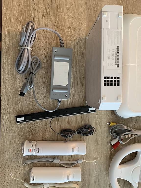 Nintendo Console: Console Wii completa di giochi e accessori, ottime condiz... – Usato da Mezzovico venduto da Herbie53 1