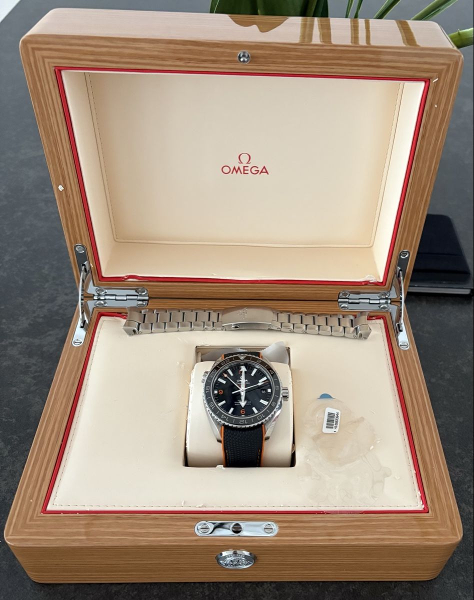 Omega Uhren: Omega Seamaster Planet Ocean Gmt ab 1.- – Gebraucht aus Hunzenschwil von gen_c79v 3