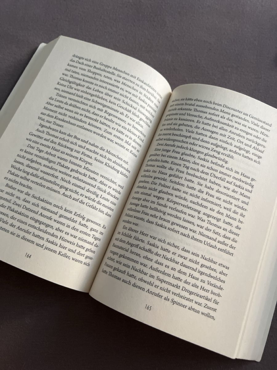 Libri: Thriller Buch "House Sitter" von Winkelmann – Usato da Boswil venduto da yan_5nkf 2