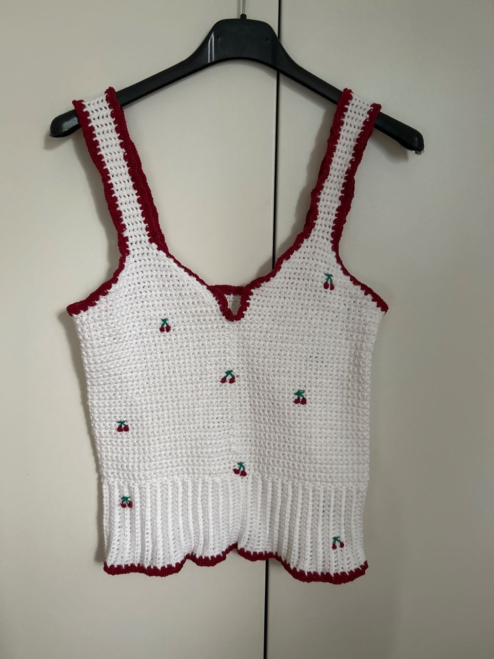 Tops: Top crochet hand made – Neuf (Voir description) à Colla par ali_j8dj