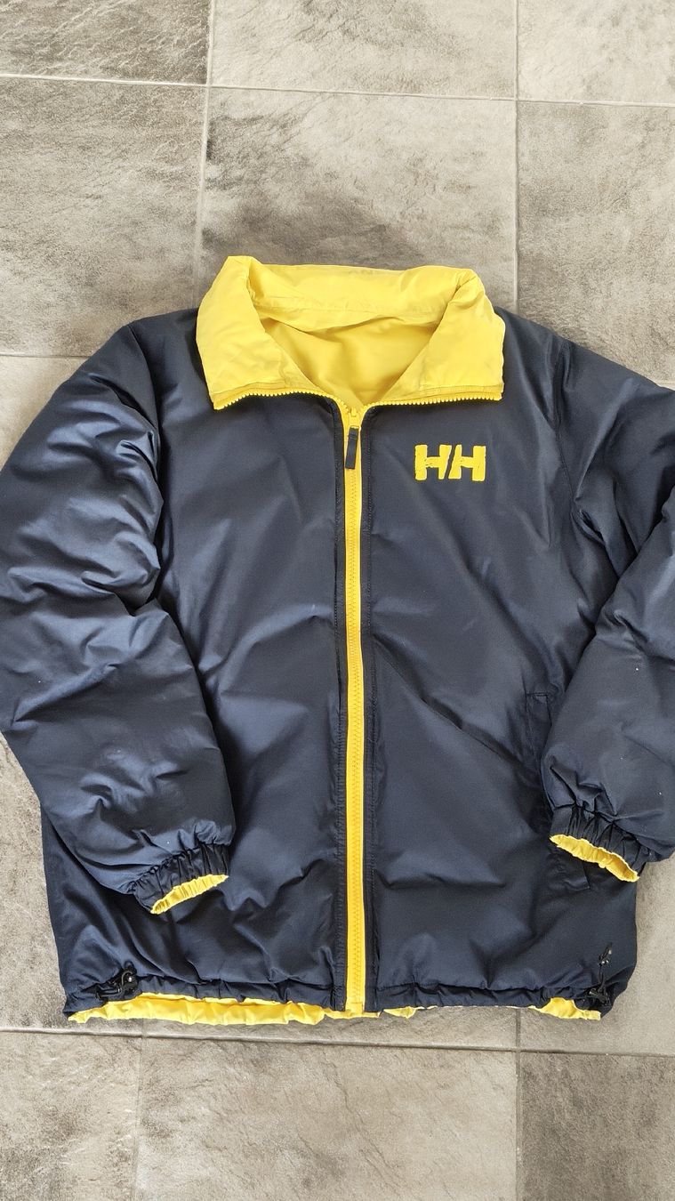 Helly Hansen Jacken: Helly Hansen Reversible Puffer – Gebraucht aus Bern von Rexu