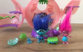Trolls