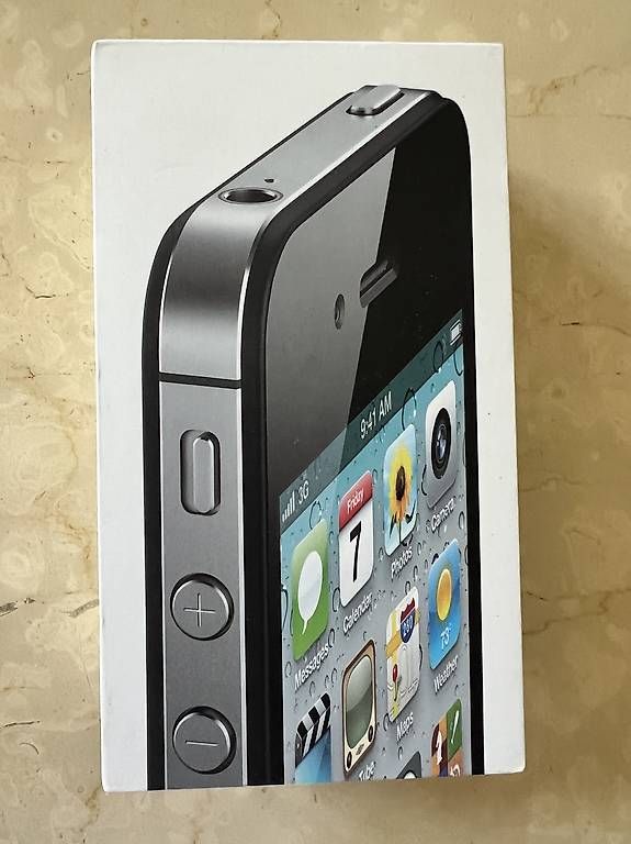 Portables: iPhone 4s – D'occasion à Zürich par Sofmas