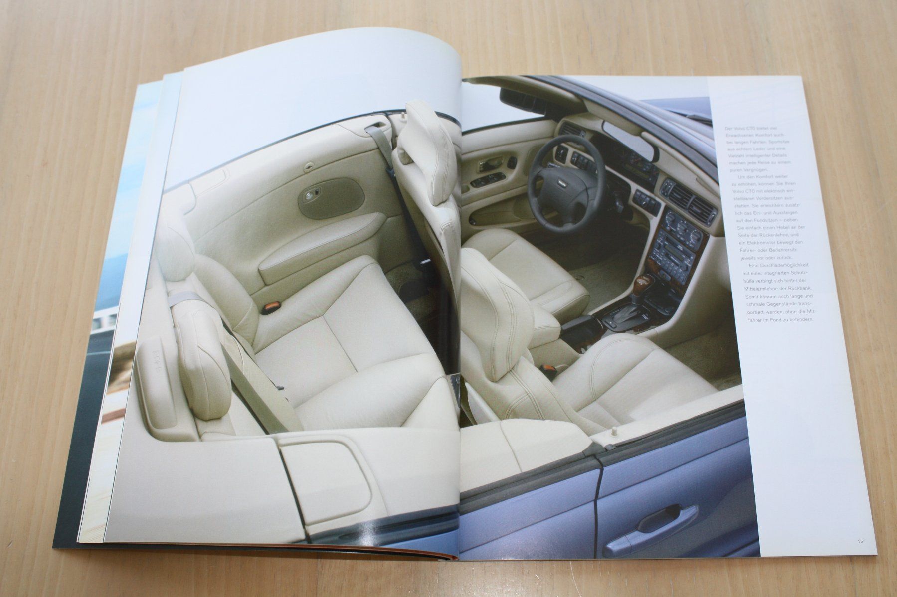 Volvo Dokumente: Volvo C70 Cabriolet Prospekt 2003 – Gebraucht aus Wikon von erwin400 4
