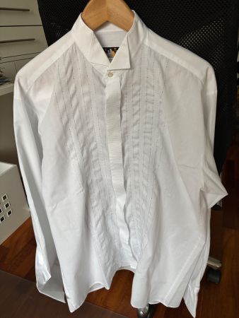 Chemise blanche manches longues à col cassé
