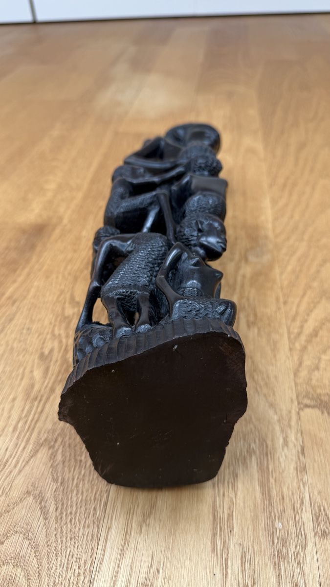 Skulpturen & Statuen: Totem africain en bois noir sculptées à la main – Gebraucht aus Muri b. Bern von ptr_wb85 1