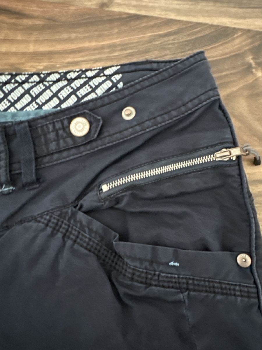 Cecil Pantaloni: Damen Hose CECIL Gr. 36 dunkelblau – Usato da Emmen venduto da moodle13 2