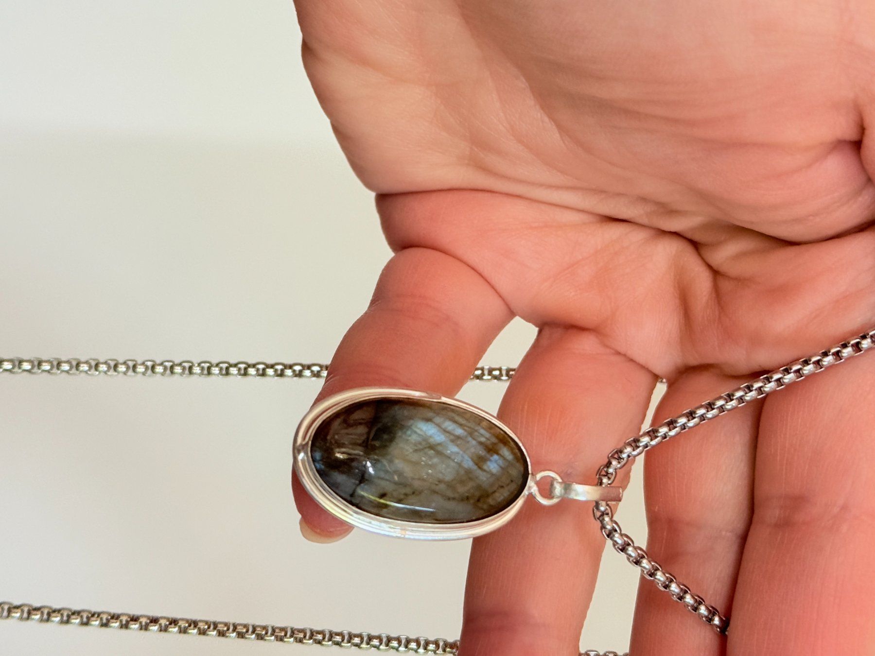 Ketten: Collier labradorite, élégant et tendance ✨ – Neu und originalverpackt aus Genève von AWWA 3
