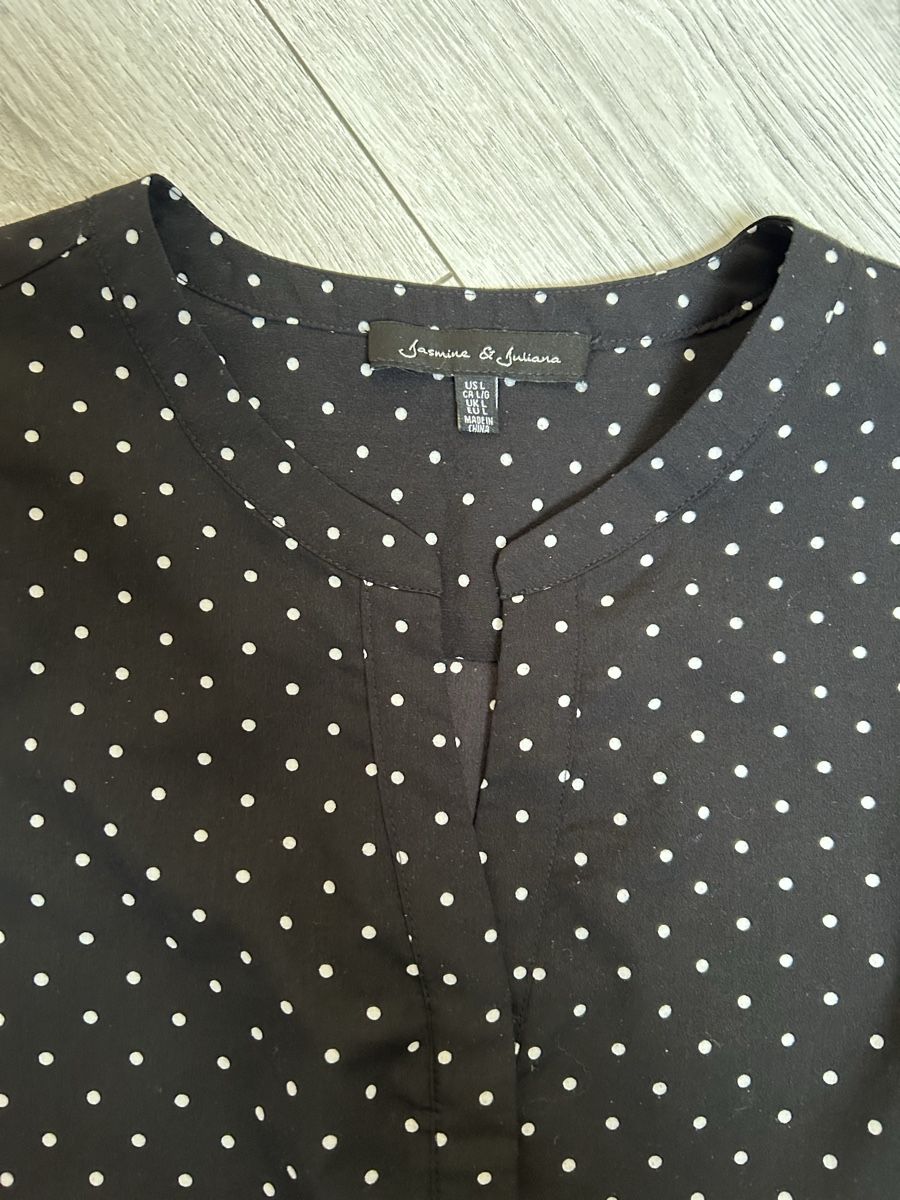 Camicette: Chemisier à pois blanc, taille L – Usato da Genève venduto da and_k79x 2