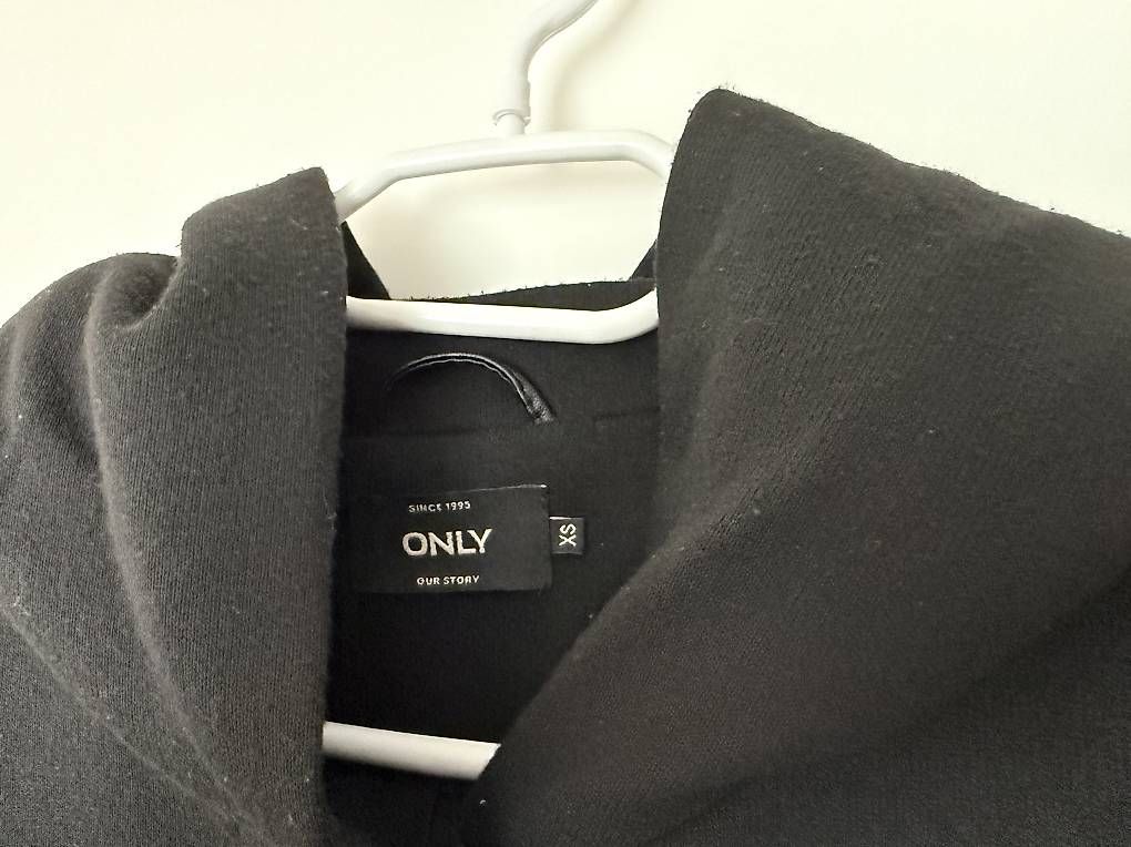 Only Cappotti: Only Mantel Schwarz in XS – Usato da Altendorf venduto da Anjapple 1
