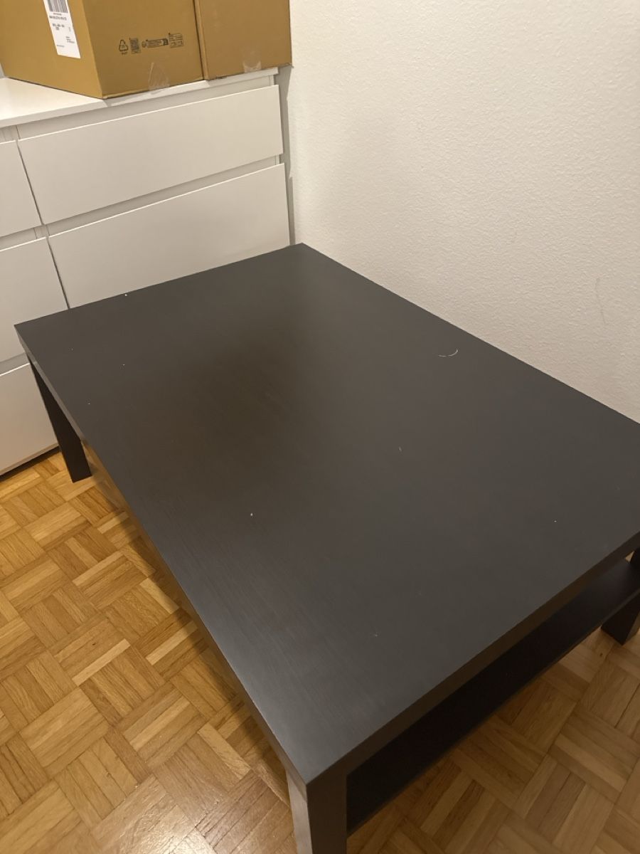 Tavoli: Dark coffee table IKEA – Usato da Neuchâtel venduto da ami_fl7g