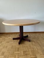 Runder Esstisch Holz dunkelrot Metallfuss Durchmesser 120cm