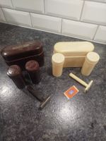 Vintage Wardonia bakelite safety razor in travel, barbier 