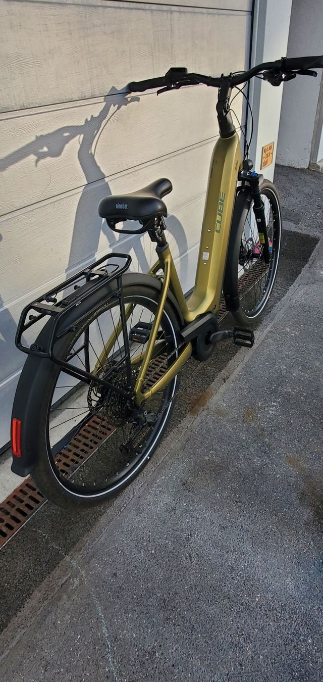 Cube Biciclette: Cube Touring Hybrid Pro 800 – Usato da Luzern venduto da ote_bx5w 2