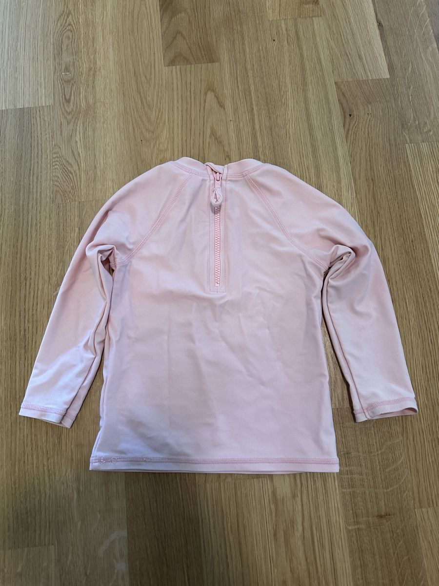 Camicie, Top & T-shirt: Uv Polo gr 80 – Usato da Urdorf venduto da andrisregek 1