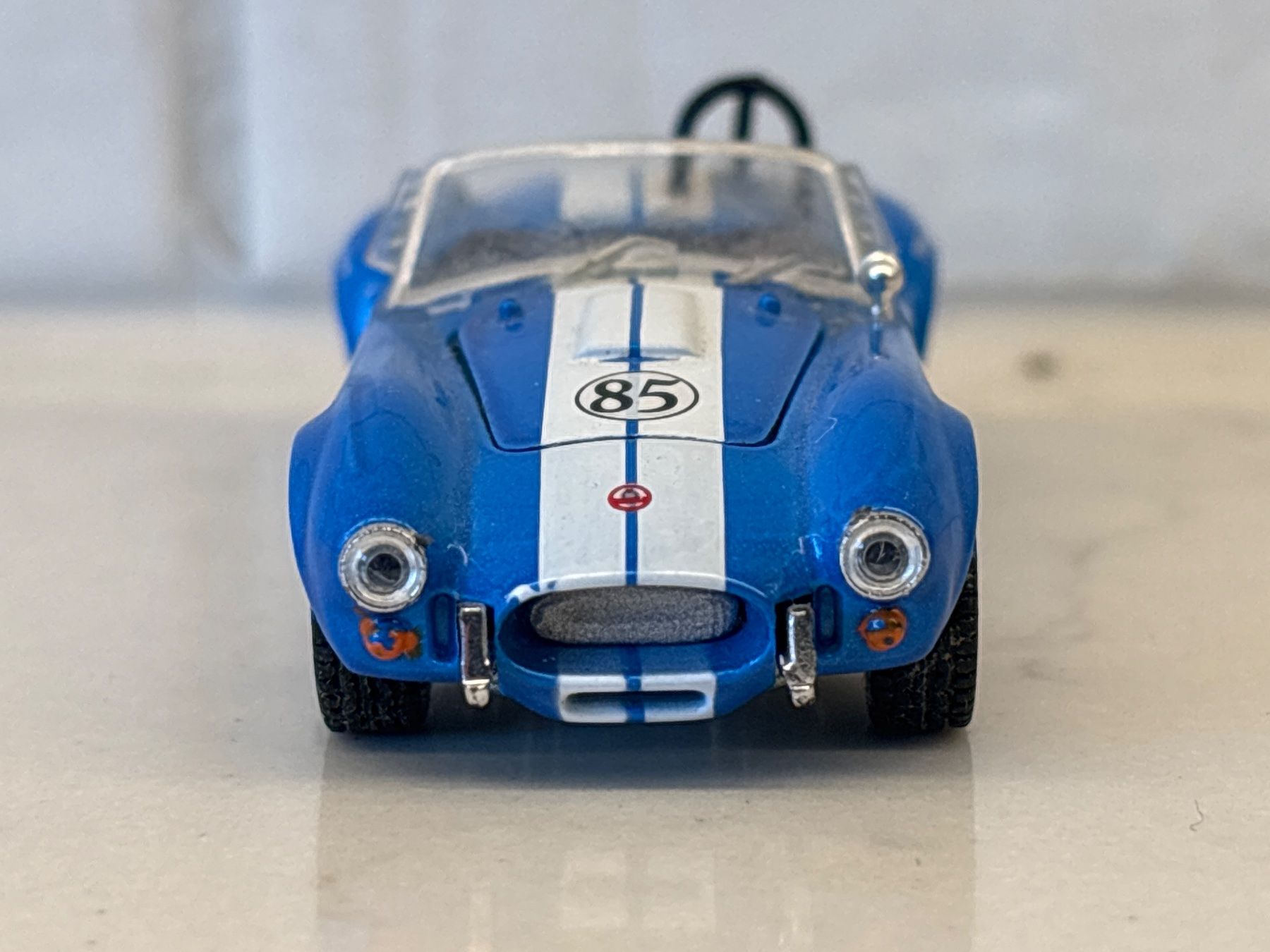 Johnny Lightning Voitures modèles: Johnny Lightning Cobra 427 1:64 – D'occasion à Gollion par Hampton 3