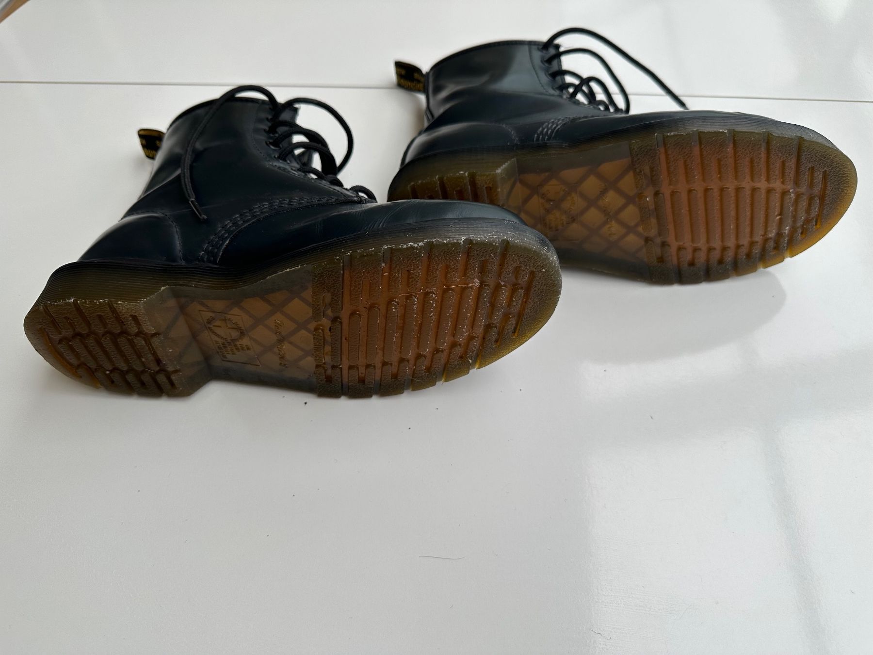 Dr. Martens Scarpe da uomo: Dr. Martens + 1460 Boot + Dunkelblau + Grösse 38 – Usato da Zeiningen venduto da Yellowblue 2