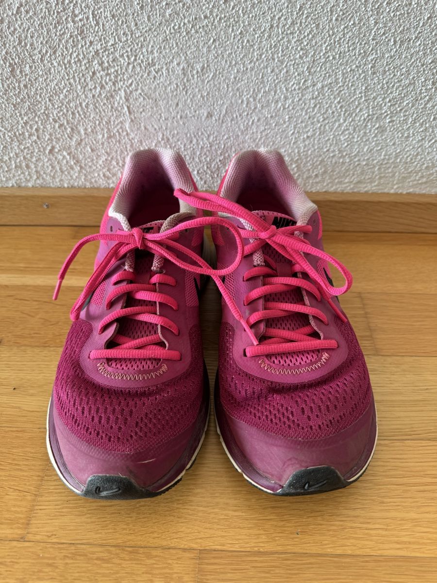 Nike Scarpe da donna: Nike Pegasus Gr. 41 pink schwarz – Usato da Ibach venduto da Nadina87 1