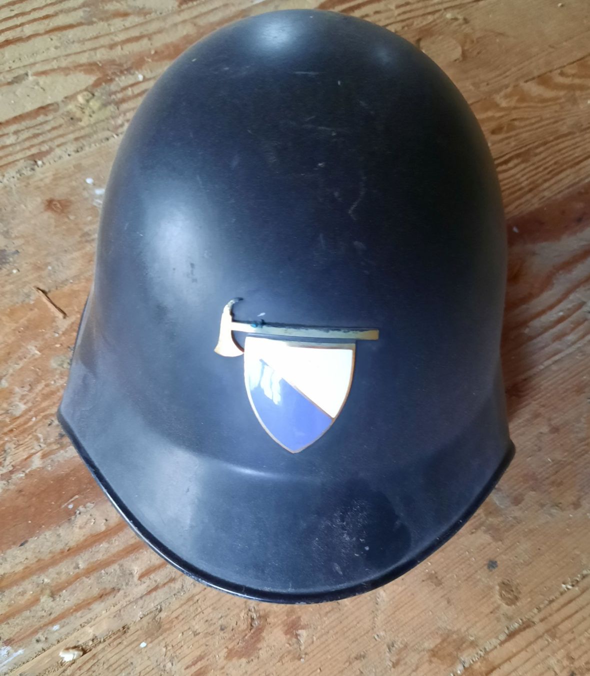 Pompiers: Feuerwehrhelm und Beil – D'occasion à Illnau par Flomi75