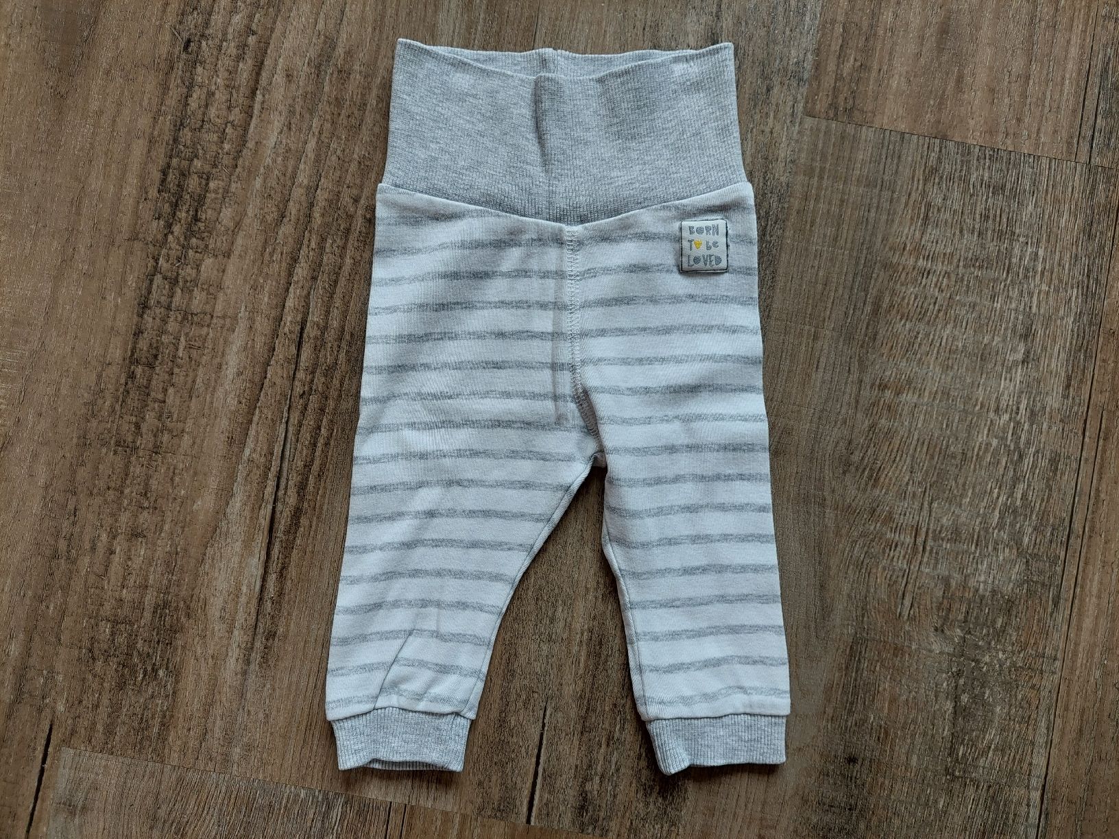 H&M Pantaloni: Hose gestreift H&M, Grösse 62 – Usato da Aeschi b. Spiez venduto da Corin1234