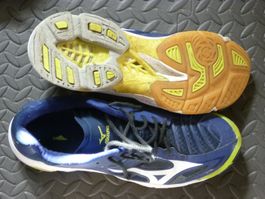 Mizuno Hallenschuhe Gr. 45