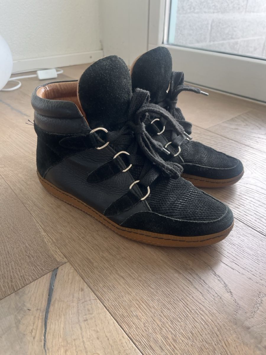 Sandro Scarpe da donna: Sandro Sneakers, Gr. 39 – Usato da Emmen venduto da cocowalk