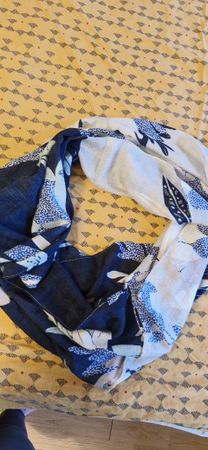 blue white scarf